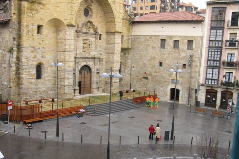 10.–plaza-encarnacion-matriz