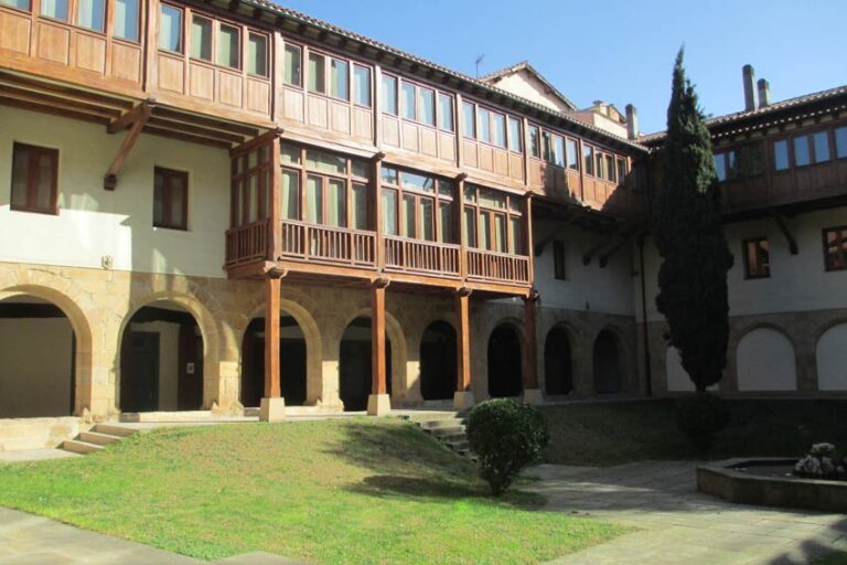 3.–Iglesia-museo-encarnacion-matriz